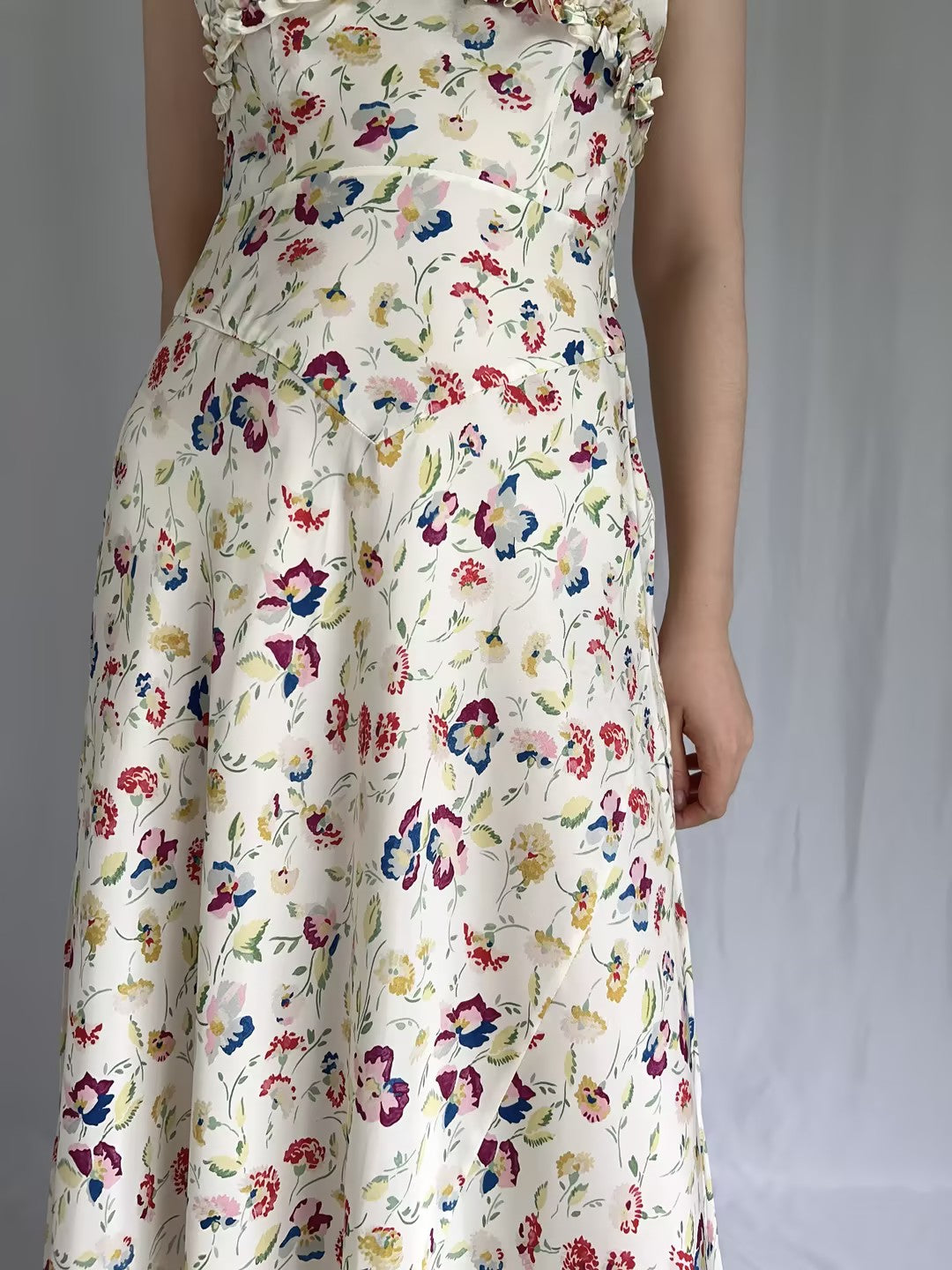 Valerine Dress - Windswept Blooms