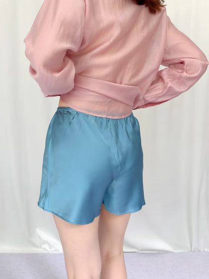 Gale Silk Mid Rise Short - Siren / Navy