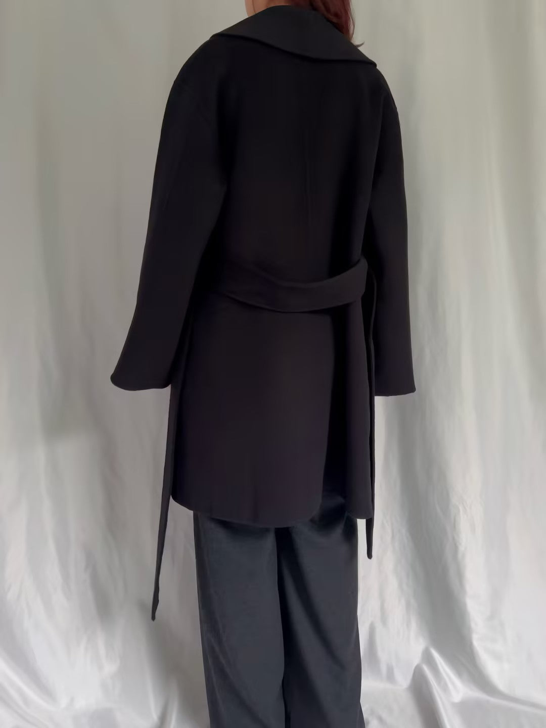 BMB Trullas Wool Coat - Black