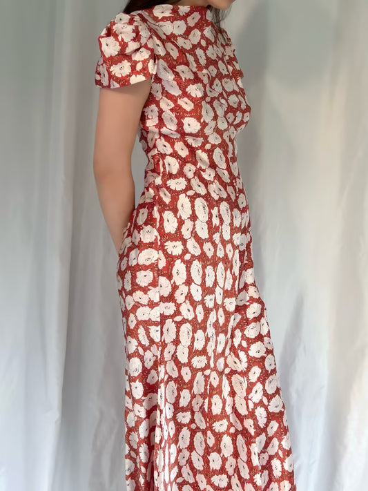 Alna Silk Dress - Rouge Fleurs Danemone