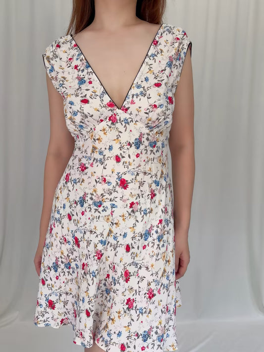 Tula Dress - Blanc Flowering Meadow in M