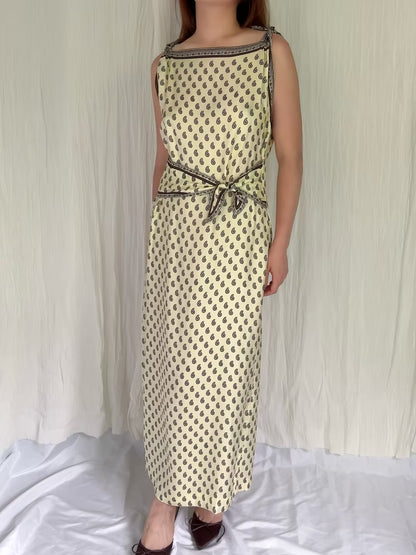 Robe mi-longue en dentelle Sohana en jaune jonquille