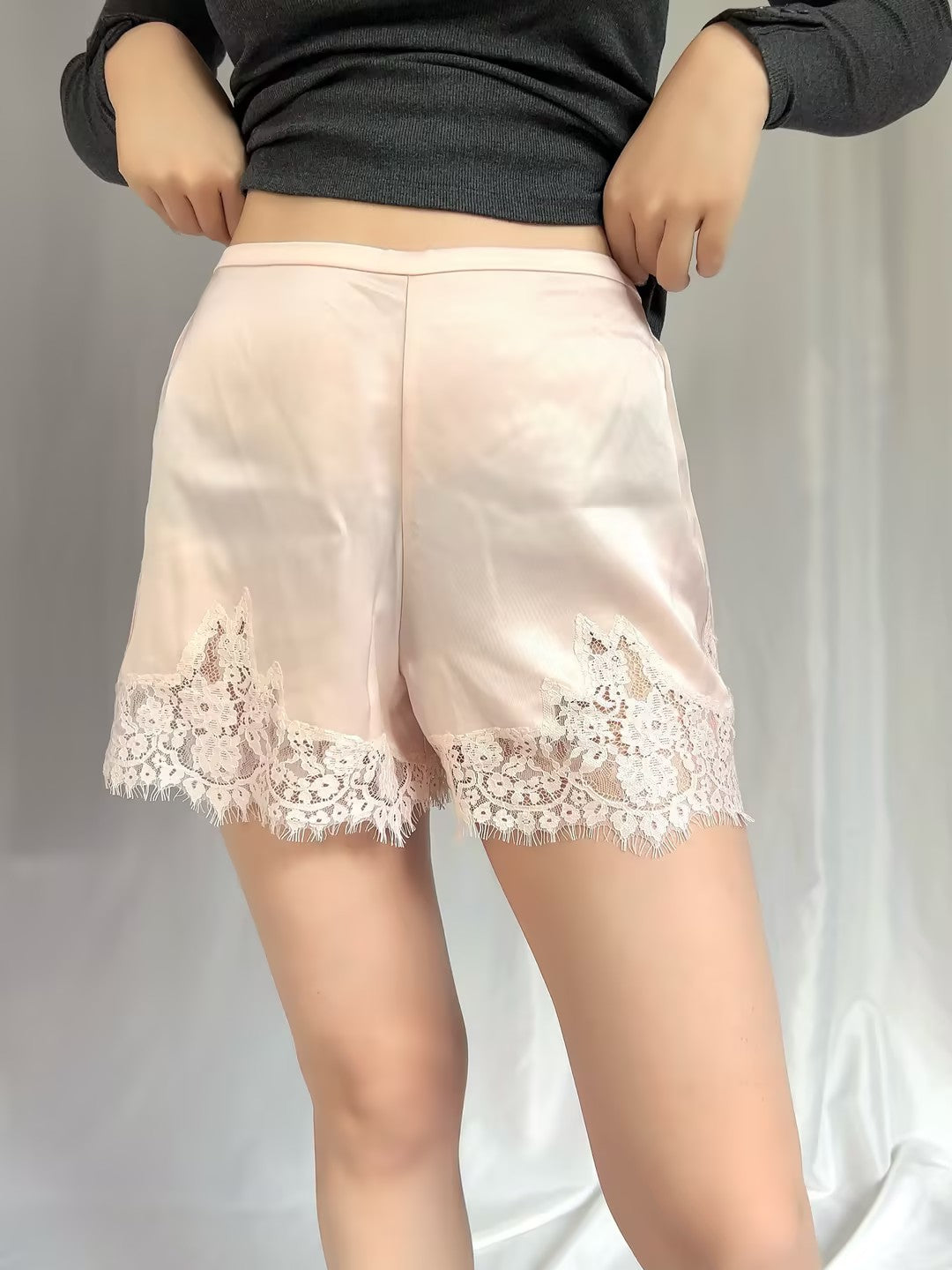 Fern Satin Short - Sorbet Pink