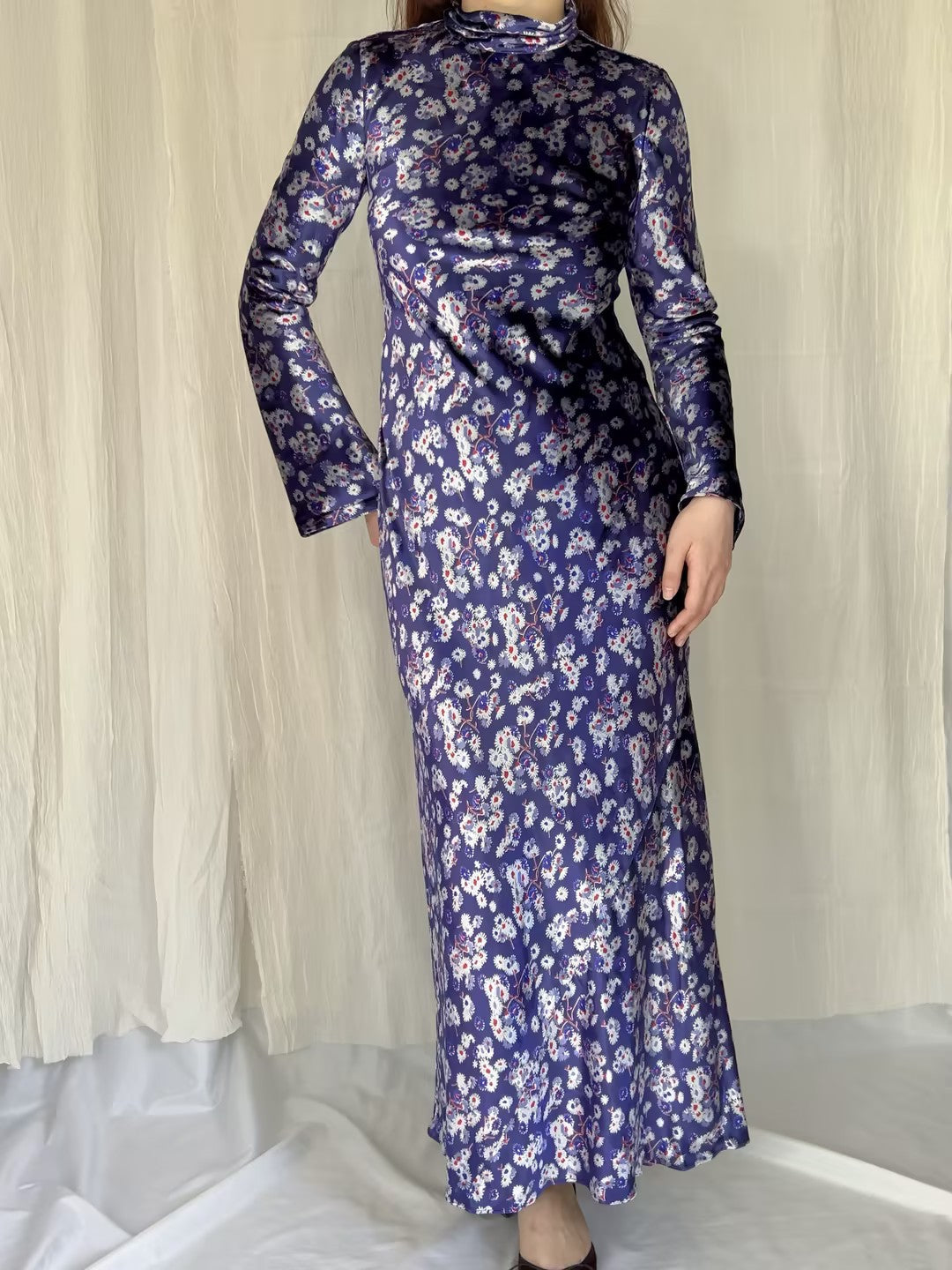 Mauricia Dress - Windswept Daisies