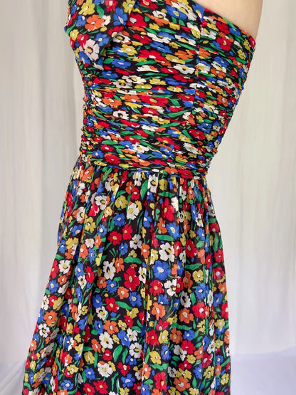 Robe mi-longue en dentelle Sohana en jaune jonquille