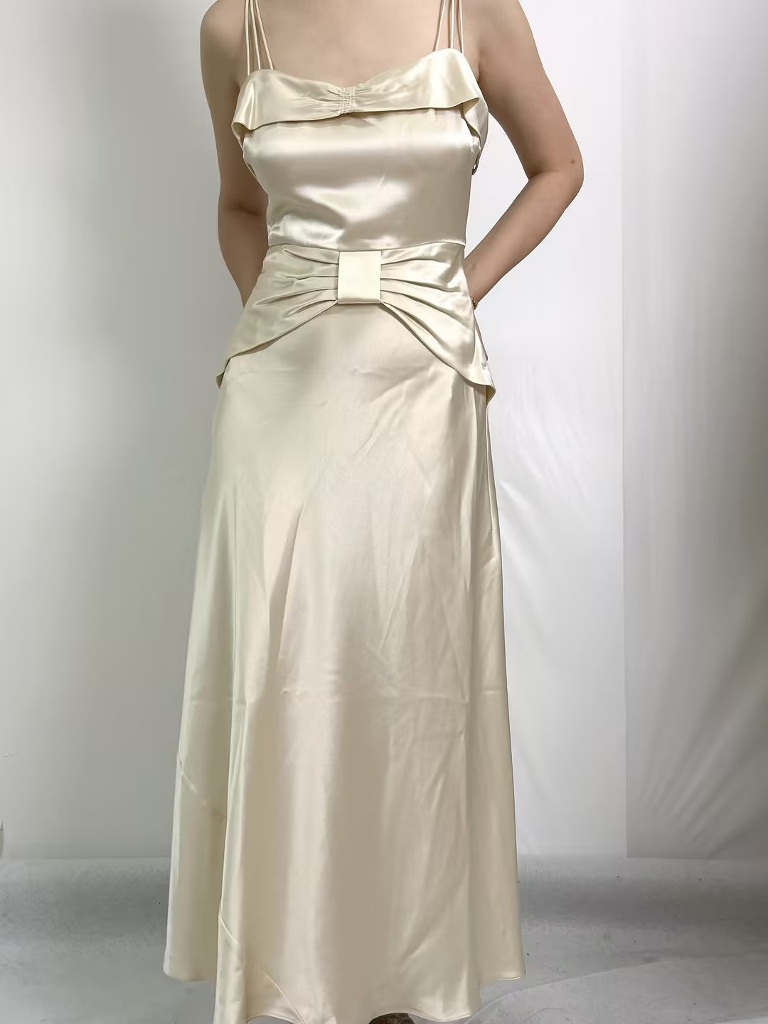 Donneta Satin Midi Dress in Magnolia