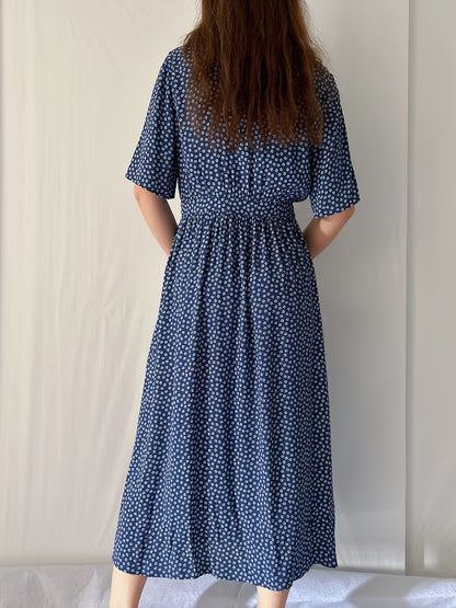 Vintage-Inspired Navy Floral Long Dress