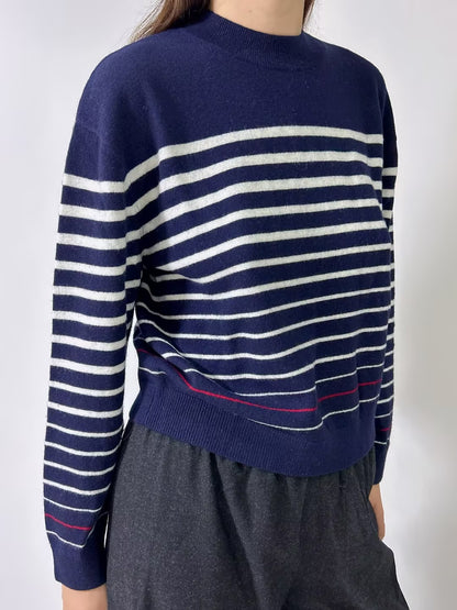 Pull ras du cou en laine à motif rayé FW24