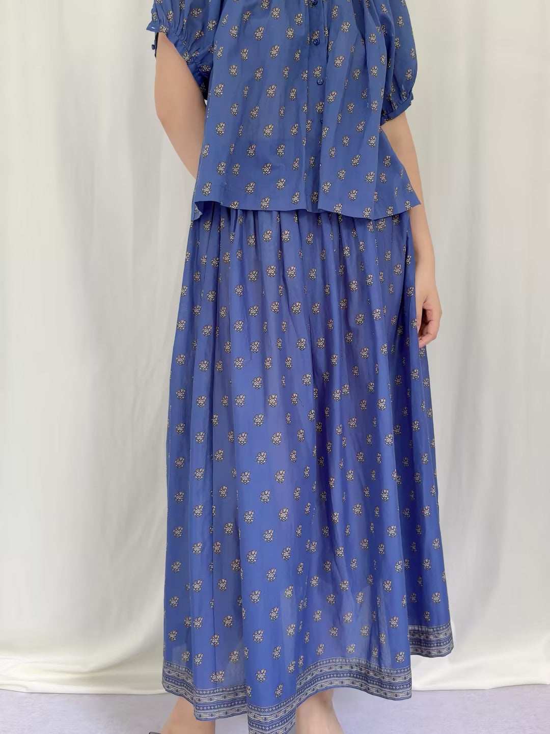 Robe mi-longue en dentelle Sohana en jaune jonquille