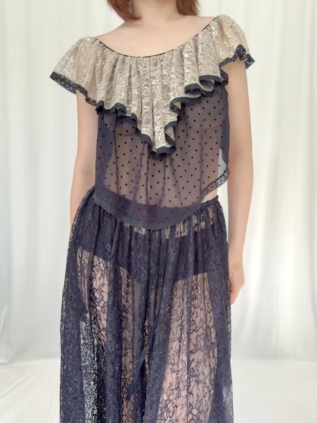 Top Loure - Noir Fleurs Danémone