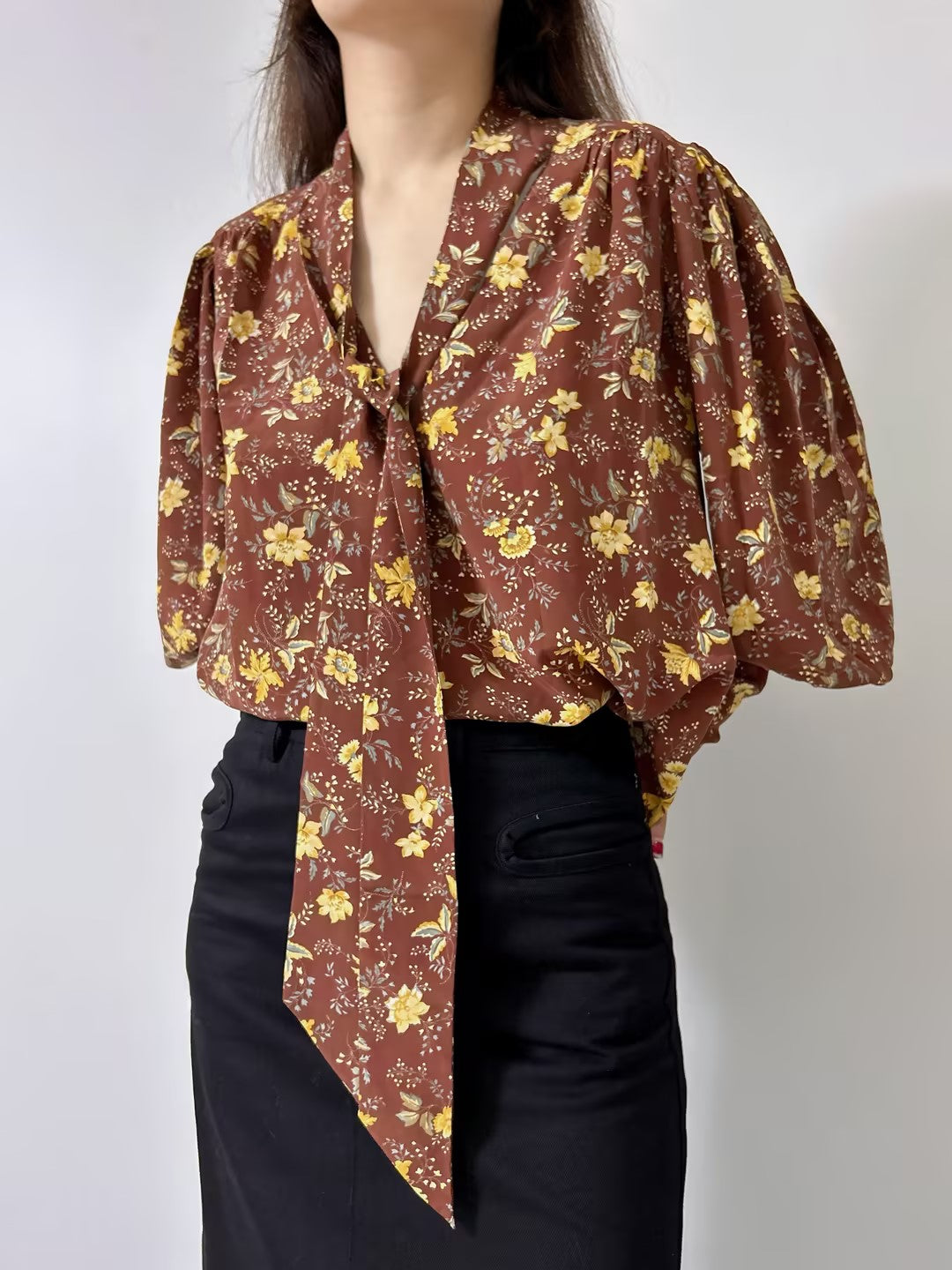 Corentin Silk Top in Cherrywood Winding Vine Floral