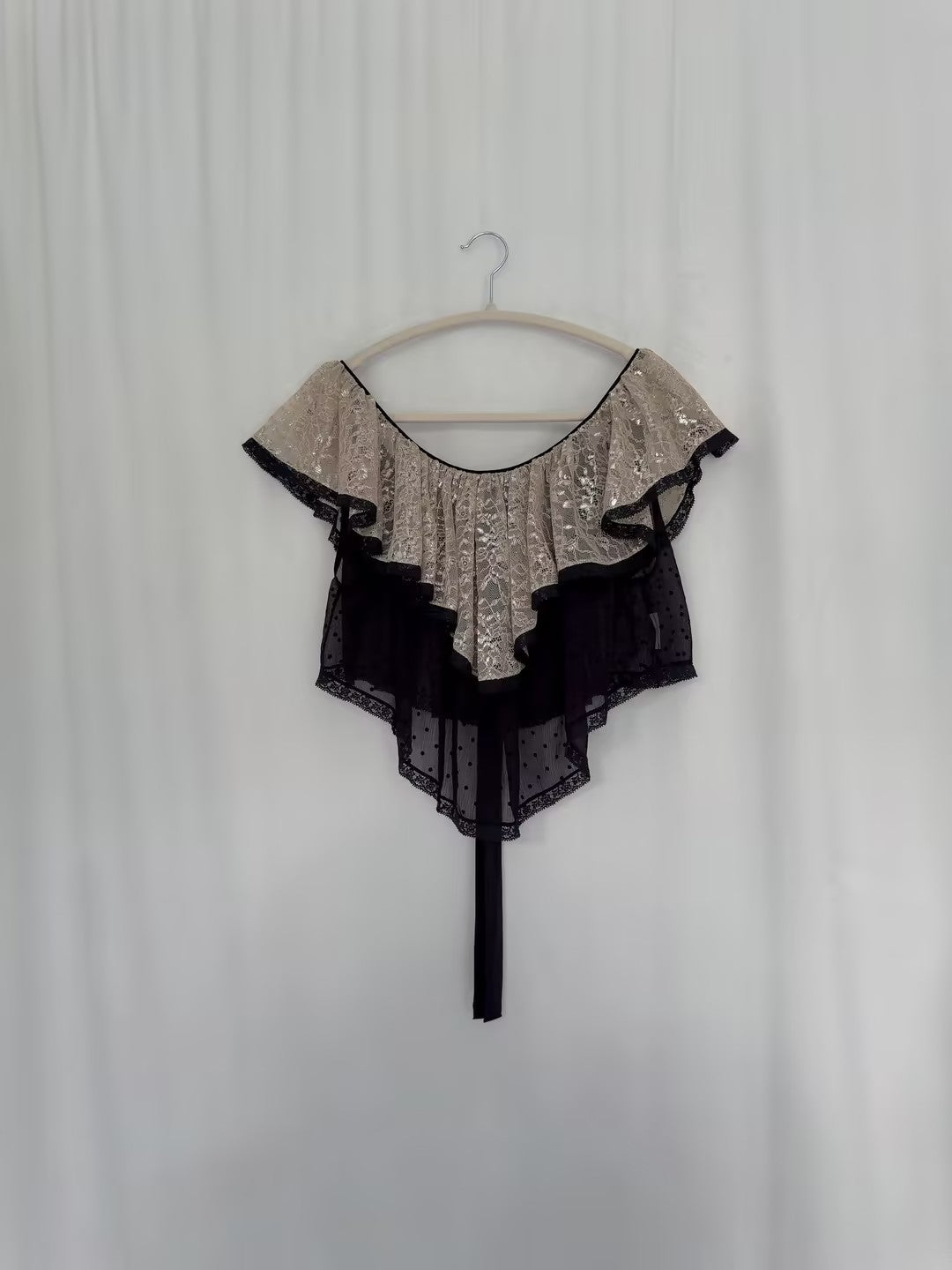 Top Loure - Noir Fleurs Danémone