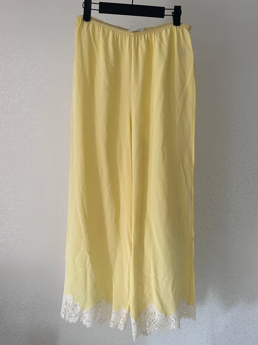 Lavon Pant in Yellow Rose