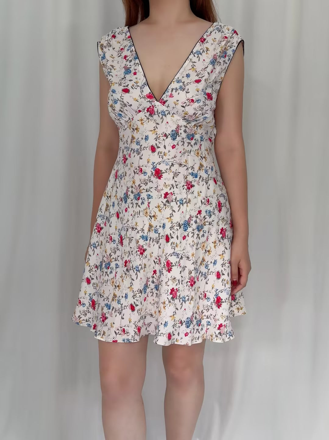 Tula Dress - Blanc Flowering Meadow in M