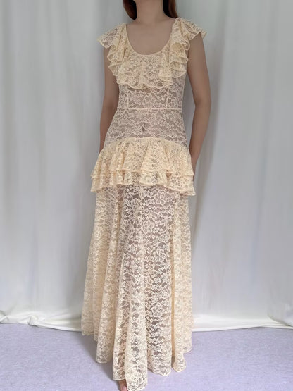Robe mi-longue en dentelle Sohana en jaune jonquille