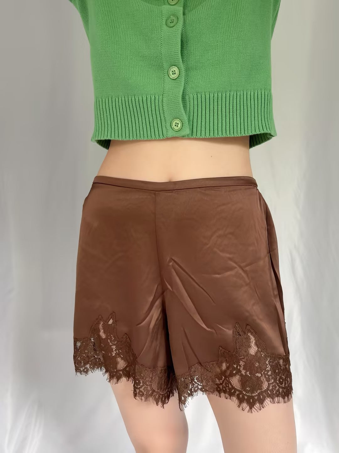 Fern Satin Short - Pinecone