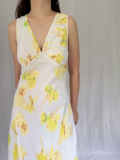 FWF The Giselle Dress - Vivid Rose in S