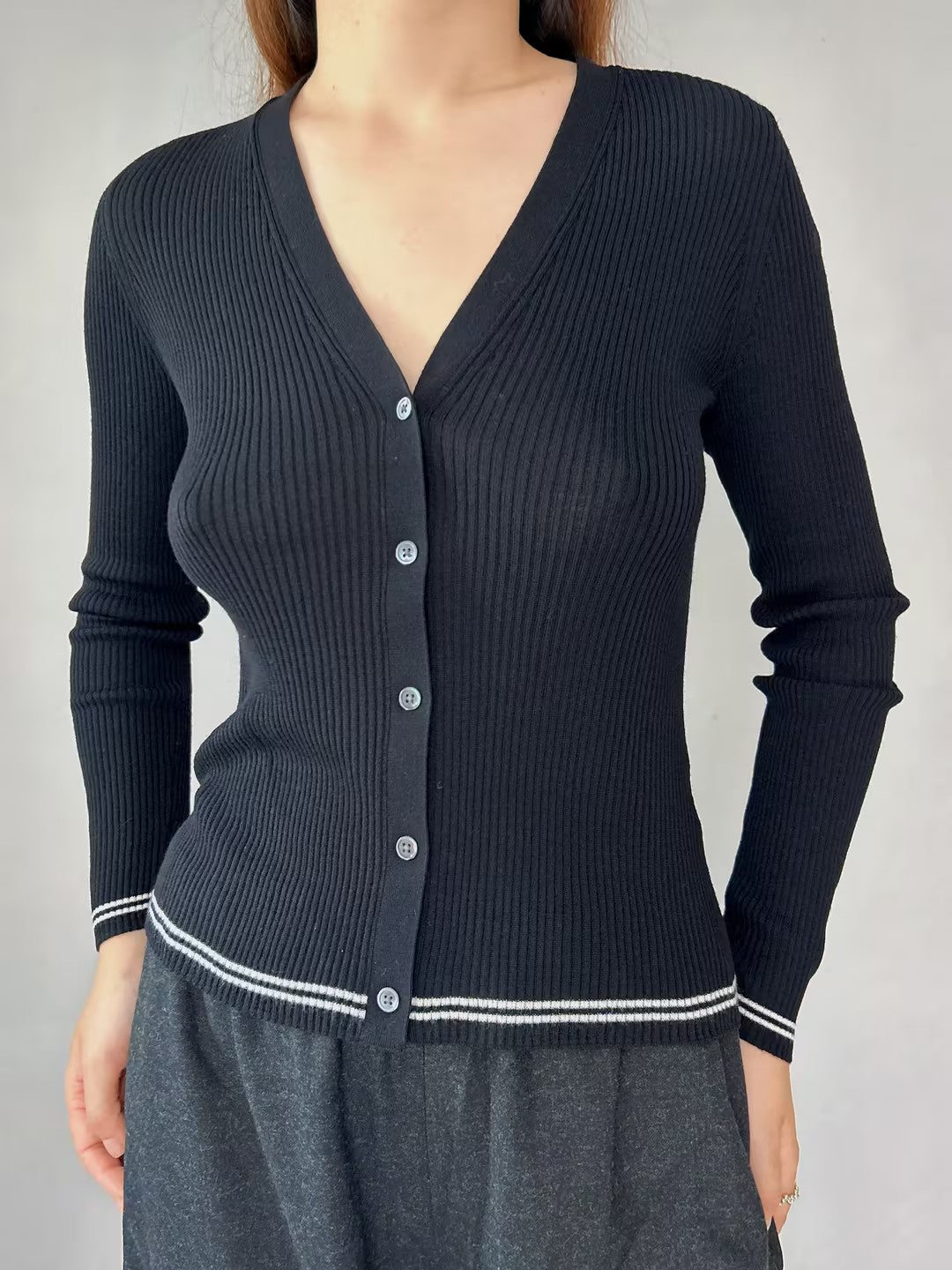 TH V-Neck Strip Hem Cardigan [size M sample sale]