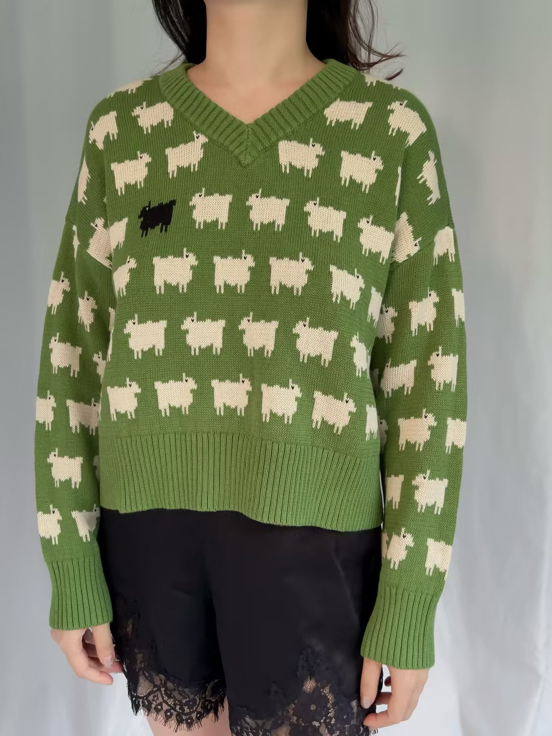 WW V-Neck Sheep Sweater - Green (contact for other sizes)