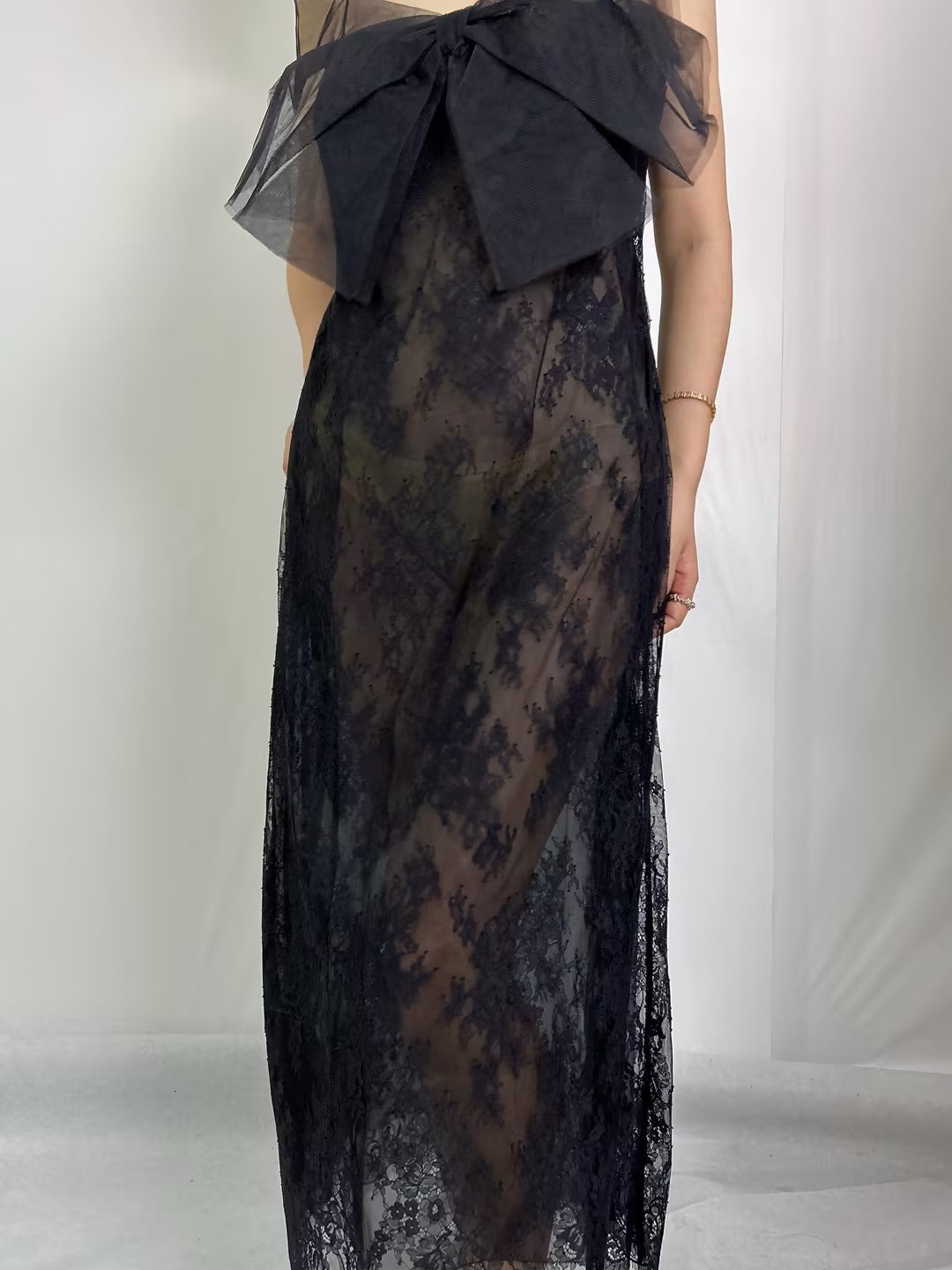 Aurina Lace Dress in Black