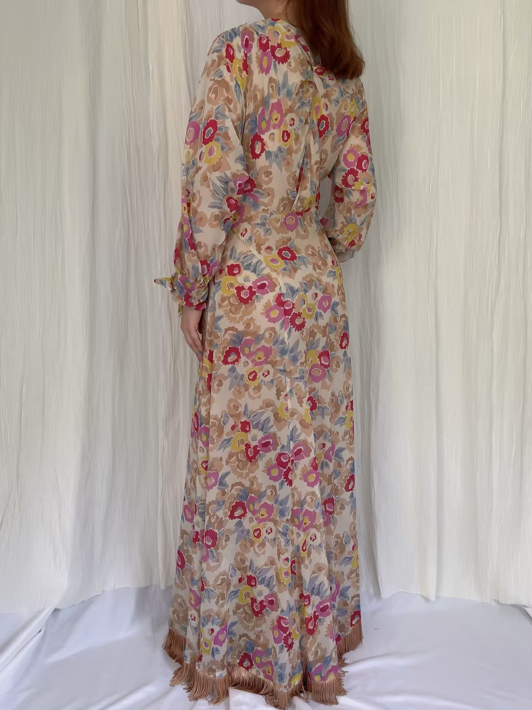 Robe mi-longue en dentelle Sohana en jaune jonquille