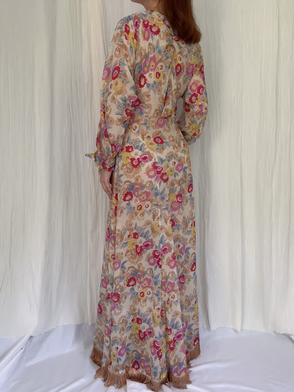 Robe mi-longue en dentelle Sohana en jaune jonquille