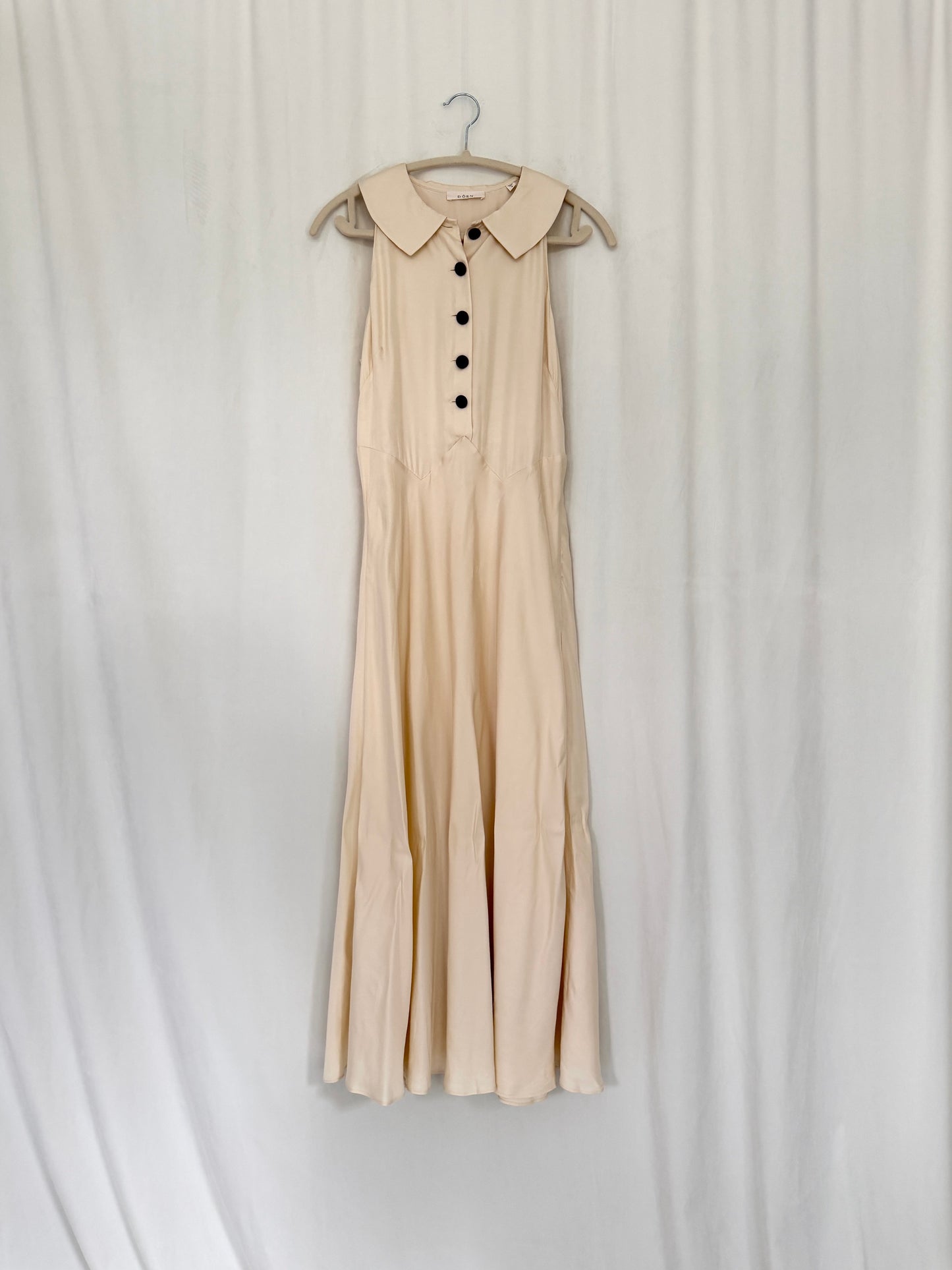 Robe mi-longue en dentelle Sohana en jaune jonquille