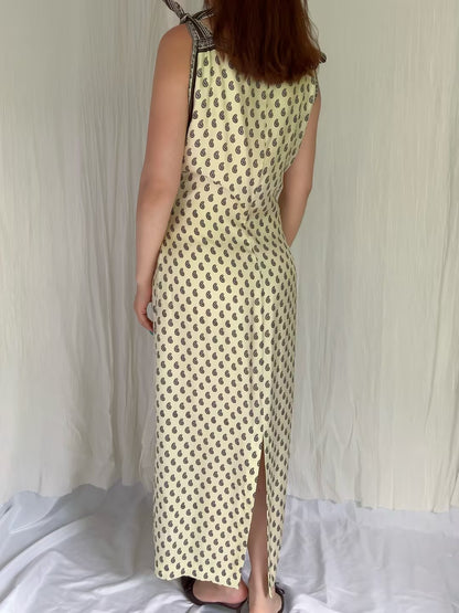 Robe mi-longue en dentelle Sohana en jaune jonquille