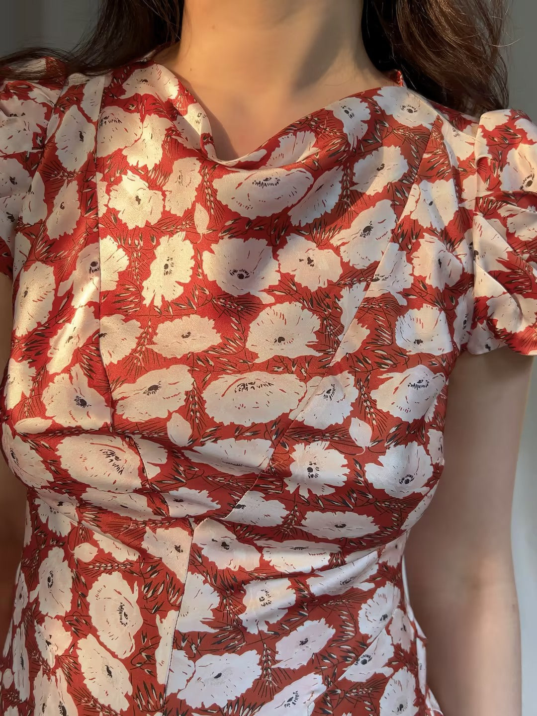 Alna Silk Dress - Rouge Fleurs Danemone