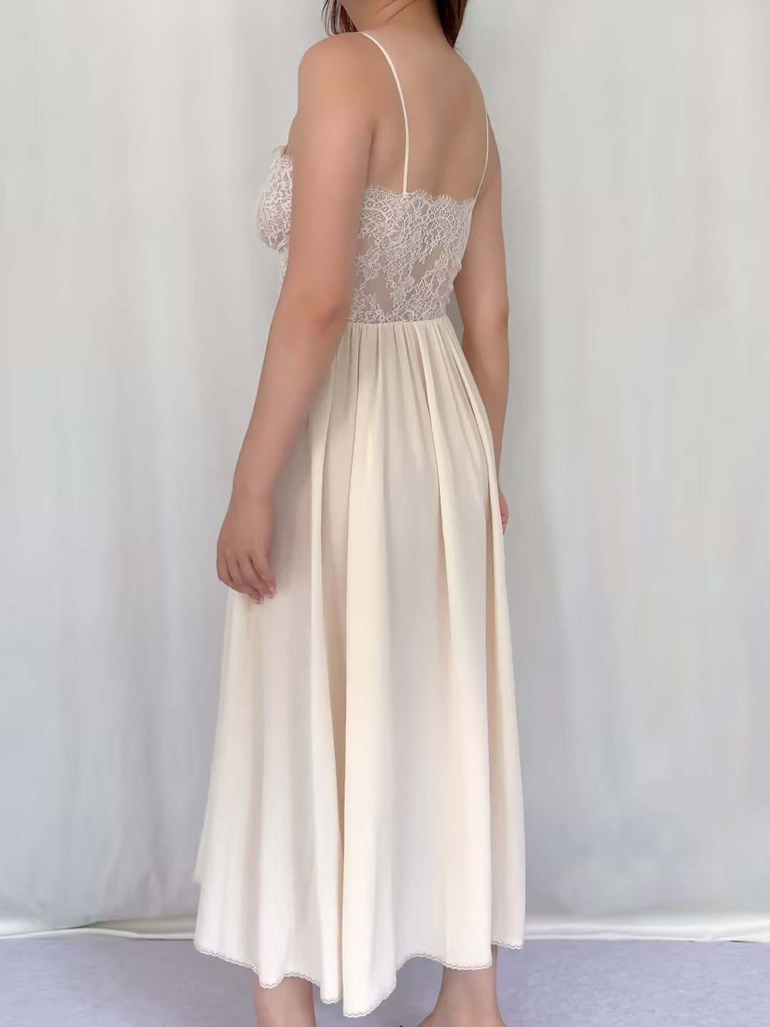 Corinne Dress - Mother of Pearl in XS/M