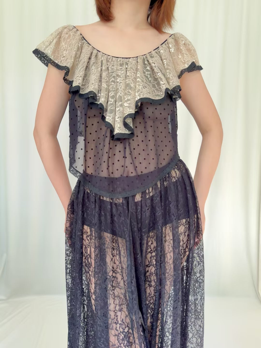 Top Loure - Noir Fleurs Danémone