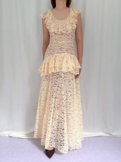 Robe mi-longue en dentelle Sohana en jaune jonquille