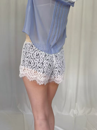 Loren Sample Lace Short - Salt