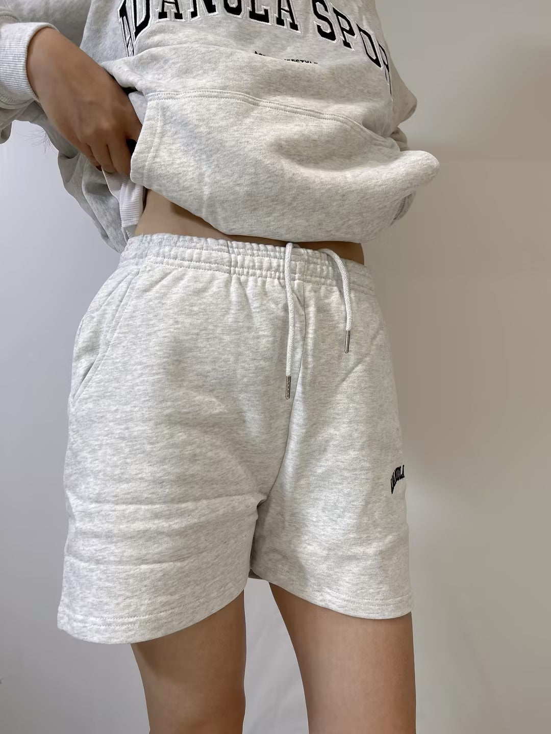 AS Sweat Shorts in Light Grey Melange